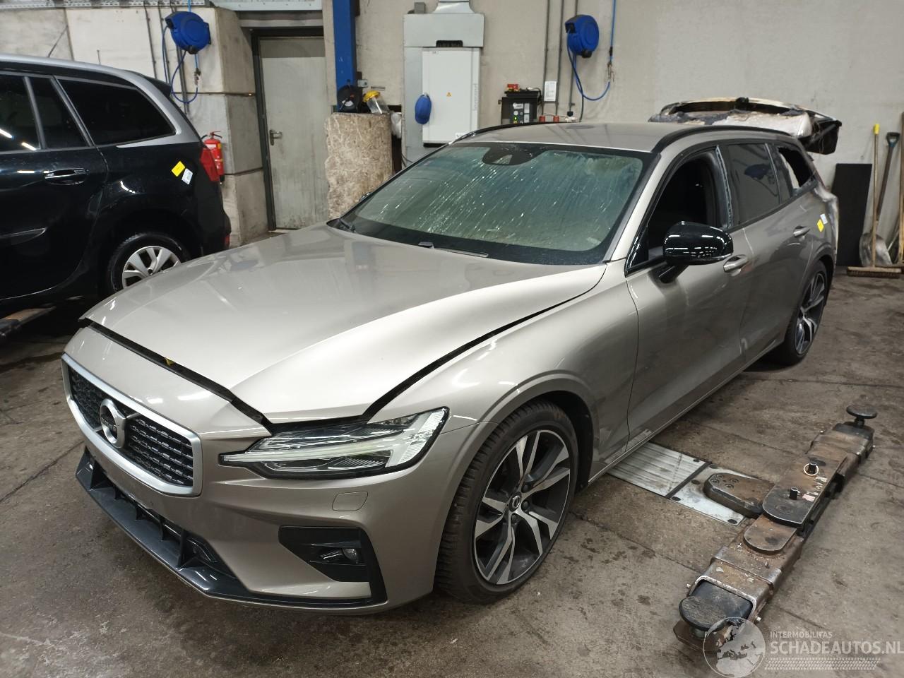 Volvo V-60 V60 II (ZW) Combi 2.0 D4 Polestar 16V (D4204T14P) [147kW]  (02-2018/12=
-2021)
