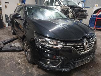 Renault Mégane Megane IV (RFBB) Hatchback 5-drs 1.5 Energy dCi 110 (K9K-648) [81kW]  =
(11-2015/...) picture 2