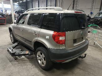 Skoda Yeti Yeti (5LAC) SUV 1.2 TSI 16V (CBZB) [77kW]  (09-2009/05-2015) picture 4