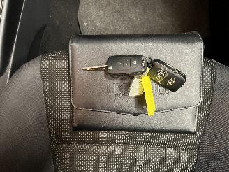 Hyundai I-30 i30 Crosswagon (WWH) Combi 1.4 CVVT 16V (G4FA) [80kW]  (11-2009/06-201=
2) picture 21