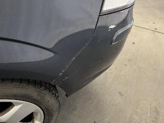 Opel Zafira Zafira (M75) MPV 1.8 16V Ecotec (Z18XER(Euro 4)) [103kW]  (07-2005/04-=
2015) picture 10