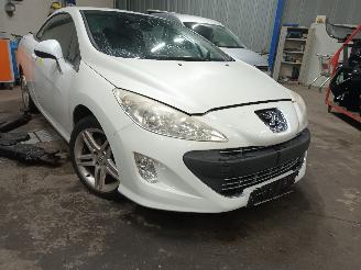 Peugeot 308 308 CC (4B) Cabrio 1.6 16V THP 155 (EP6CDT(5FV)) [115kW]  (06-2009/12-=
2014) picture 2