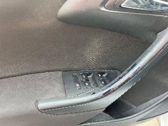 Opel Astra Astra J Sports Tourer (PD8/PE8/PF8) Combi 1.6 CDTI 16V (B16DTL) [81kW]=
  (02-2014/04-2016) picture 12