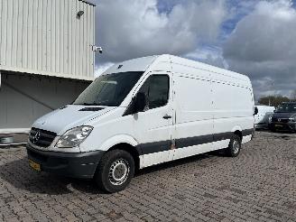 Mercedes Sprinter Sprinter 3,5t (906.63) Van 313 CDI 16V (OM651.956) [95kW]  (05-2009/12=
-2016) picture 3