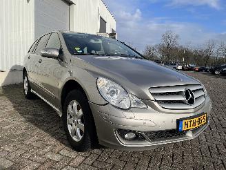 Mercedes R-klasse R (W251) MPV 3.5 350 V6 24V 4-Matic (M272.967) [200kW]  (08-2005/12-20=
12) picture 6