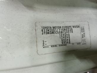 Toyota Aygo Aygo (B40) Hatchback 1.0 12V VVT-i (1KR-FE) [51kW]  (05-2014/06-2018) picture 6