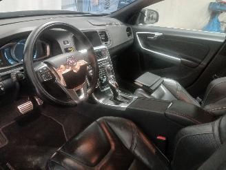 Volvo V-60 V60 I (FW/GW) Combi 2.0 D4 16V (D4204T5(Euro 6)) [133kW]  (10-2013/12-=
2015) picture 12