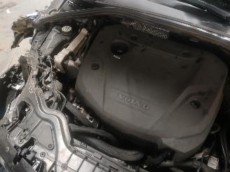 Volvo V-60 V60 I (FW/GW) Combi 2.0 D4 16V (D4204T5(Euro 6)) [133kW]  (10-2013/12-=
2015) picture 25