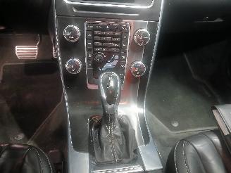 Volvo V-60 V60 I (FW/GW) Combi 2.0 D4 16V (D4204T5(Euro 6)) [133kW]  (10-2013/12-=
2015) picture 17