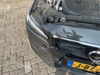 Volvo V-60 V60 II (ZW) Combi 2.0 B3 16V Mild Hybrid (B420T3(Euro6d)) [120kW]  (03=
-2020/...) picture 11