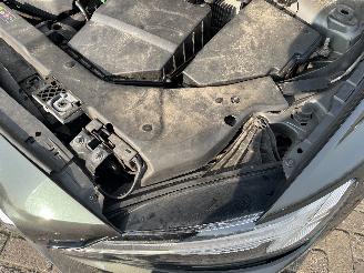 Volvo V-60 V60 II (ZW) Combi 2.0 B3 16V Mild Hybrid (B420T3(Euro6d)) [120kW]  (03=
-2020/...) picture 14