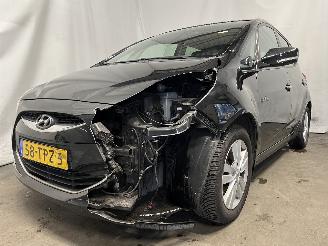 damaged passenger cars Hyundai Ix20 iX20 (JC) SUV 1.6i 16V (G4FC-G) [92kW]  (11-2010/07-2019) 2012/3