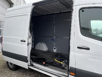 Mercedes  eSprinter 3,5t (907.6/910.6) Van eSprinter 314 (780.681) [100kW]  (11-=
2023/...) picture 8