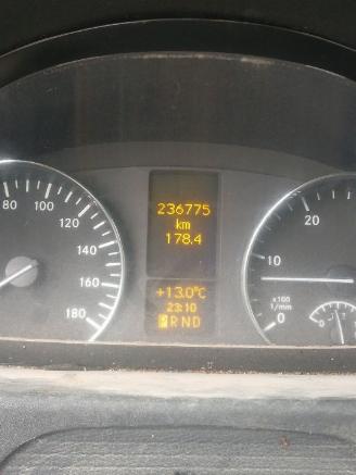 Mercedes Sprinter Sprinter 3,5t (906.63) Van 319 CDI,BlueTEC V6 24V (OM642.898) [140kW] =
 (03-2009/12-2018) picture 2