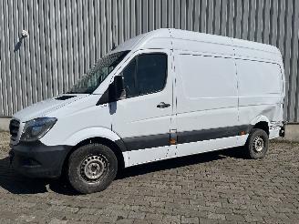 Mercedes Sprinter Sprinter 3,5t (906.63) Van 319 CDI,BlueTEC V6 24V (OM642.898) [140kW] =
 (03-2009/12-2018) picture 3