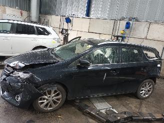 Toyota Auris Auris Touring Sports (E18) Combi 1.6 Dual VVT-i 16V (1ZRFAE) [97kW]  (=
07-2013/12-2018) picture 1