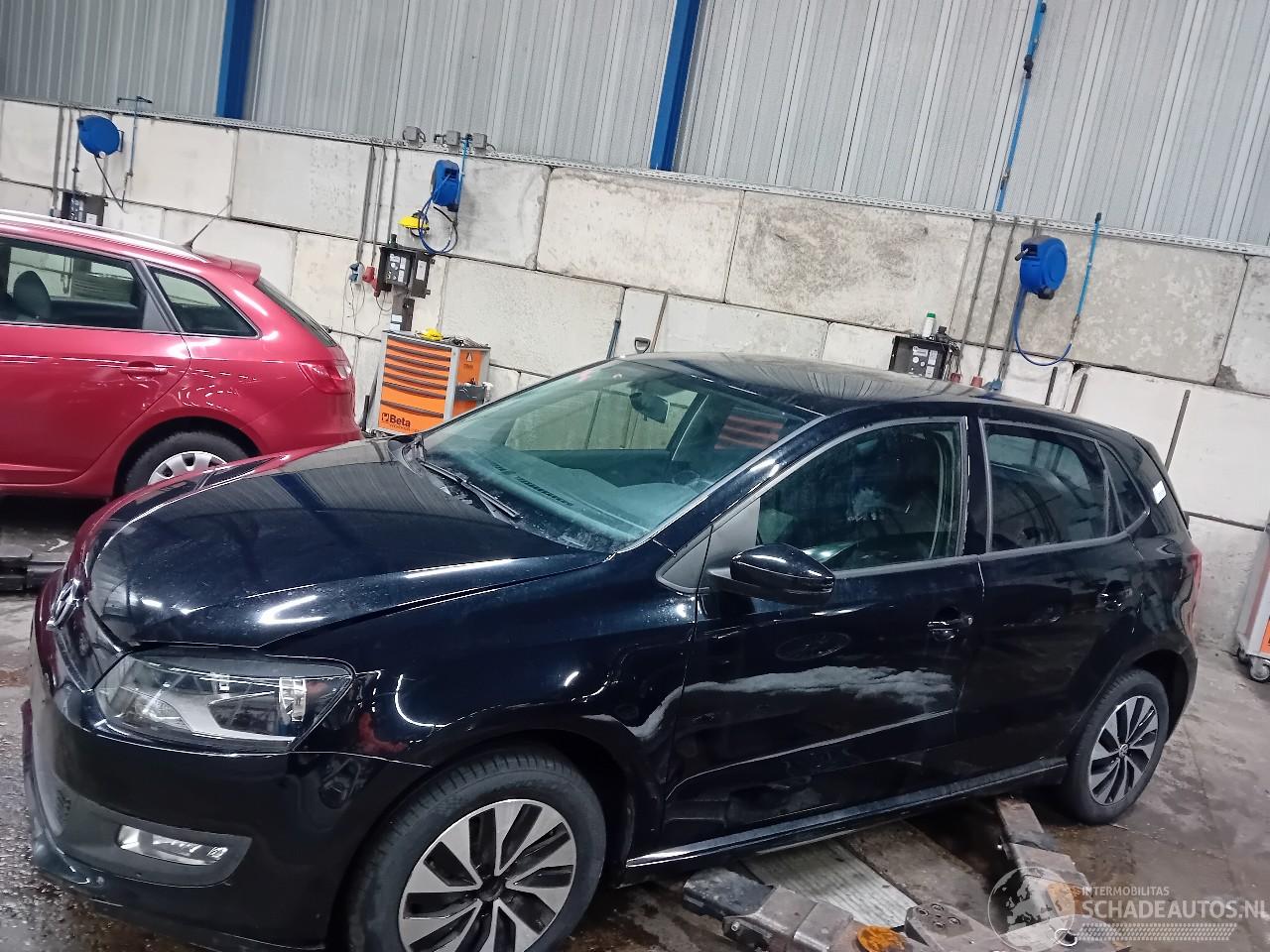 Volkswagen Polo Polo V (6R) Hatchback 1.2 TDI 12V BlueMotion (CFWA(Euro 5)) [55kW]  (1=
0-2009/05-2014)