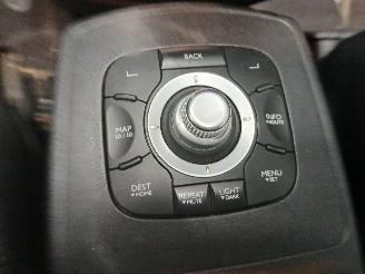 Renault Scenic Grand Scénic III (JZ) MPV 1.4 16V TCe 130 (H4J-700(H4J-A7)) [96kW]  =
(02-2009/12-2016) picture 21