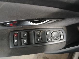 Renault Mégane Megane III Grandtour (KZ) Combi 5-drs 1.5 dCi 110 (K9K-837(K9K-N8)) [8=
1kW]  (02-2009/04-2016) picture 12