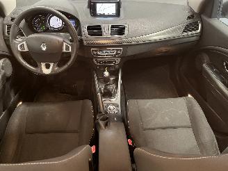 Renault Mégane Megane III Grandtour (KZ) Combi 5-drs 1.5 dCi 110 (K9K-636(K9K-A6)) [8=
1kW]  (02-2009/04-2016) picture 11