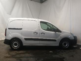 Peugeot Partner Partner (GC/GF/GG/GJ/GK) Van 1.6 HDI, BlueHDI 75 (DV6FE(BHW)) [55kW]  =
(07-2011/12-2018) picture 7