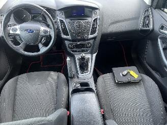 Ford Focus Focus 3 Hatchback 1.0 Ti-VCT EcoBoost 12V 100 (M2DA(Euro 5)) [74kW]  (=
02-2012/05-2018) picture 9