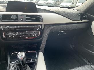 BMW 3-serie 3 serie (F30) Sedan 318d 2.0 16V (B47-D20A) [100kW]  (03-2012/10-2018)= picture 29