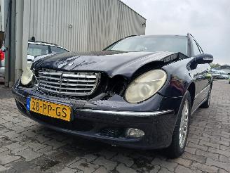 Uttjänta bilar auto Mercedes E-klasse E Combi (S211) Combi 1.8 E-200 K 16V (M271.941) [120kW]  (03-2003/07-2=
009) 2004/10