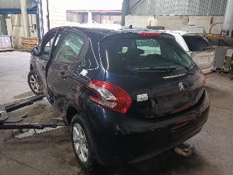 Peugeot 208 208 I (CA/CC/CK/CL) Hatchback 1.0 Vti 12V PureTech (EB0(ZMZ)) [50kW]  =
(03-2012/12-2019) picture 4