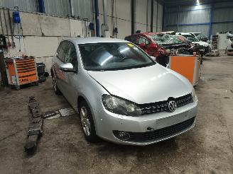 Volkswagen Golf Golf VI (5K1) Hatchback 1.2 TSI BlueMotion (CBZB) [77kW]  (11-2008/11-=
2012) picture 2