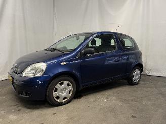 Toyota Yaris Yaris (P1) Hatchback 1.3 16V VVT-i (2SZFE) [64kW]  (04-2002/09-2005) picture 3