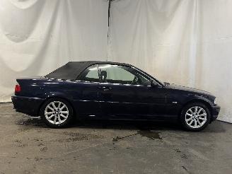 BMW 3-serie 3 serie (E46/2C) Cabrio 325 Ci 24V (M54-B25(256S5)) [141kW]  (09-2000/=
08-2006) picture 7