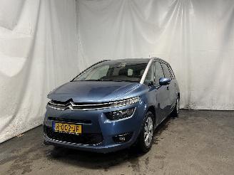 krockskadad bil auto Citroën C4 C4 Grand Picasso (3A) MPV 1.2 12V PureTech 130 (EB2DTS(HNY)) [96kW]  (=
04-2014/03-2018) 2015/4
