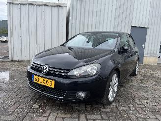 Damaged car Volkswagen Golf Golf VI (5K1) Hatchback 1.4 TSI 122 16V (CAXA(Euro 5)) [90kW]  (10-200=
8/11-2012) 2010/7