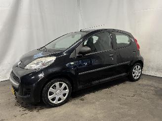 Peugeot 107 107 Hatchback 1.0 12V (384F(1KR)) [50kW]  (06-2005/05-2014) picture 3