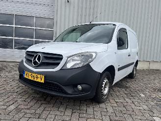 Vaurioauto  passenger cars Mercedes Citan Citan (415.6) Van 1.5 108 CDI (OM607.951(K9K)) [55kW]  (11-2012/08-202=
1) 2016/7