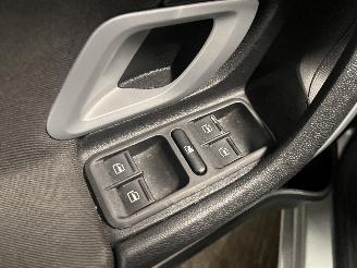 Skoda Fabia Fabia II (5J) Hatchback 5-drs 1.2i 12V (CHTA) [51kW]  (01-2007/12-2014=
) picture 13