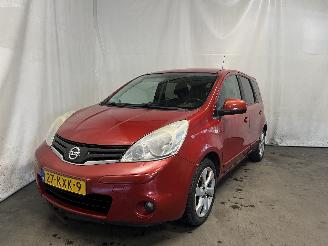 Voiture accidenté Nissan Note Note (E11) MPV 1.4 16V (CR14DE) [65kW]  (01-2006/08-2013) 2010/3