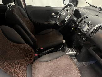 Nissan Note Note (E11) MPV 1.4 16V (CR14DE) [65kW]  (01-2006/08-2013) picture 9