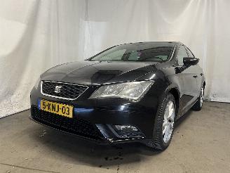 krockskadad bil auto Seat Leon Leon (5FB) Hatchback 5-drs 1.2 TSI Ecomotive 16V (CJZA) [77kW]  (01-20=
13/03-2014) 2013/6