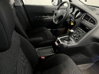 Peugeot 5008 5008 I (0A/0E) MPV 1.6 THP 16V (EP6CDT(5FV)) [115kW]  (09-2009/03-2017=
) picture 9