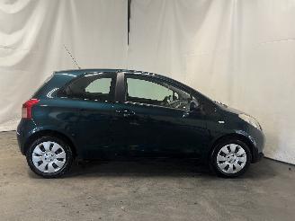 Toyota Yaris Yaris II (P9) Hatchback 1.3 16V VVT-i (2SZFE) [64kW]  (08-2005/11-2010=
) picture 7