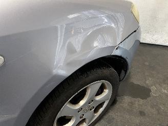 Mazda 2 2 (NB/NC/ND/NE) Hatchback 1.4 16V (FXJA) [58kW]  (04-2003/06-2007) picture 8