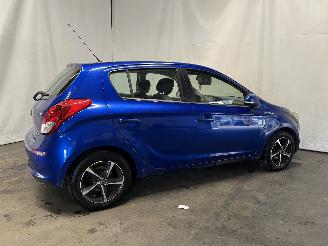 Hyundai I-20 i20 Hatchback 1.2i 16V (G4LA) [63kW]  (03-2012/12-2015) picture 6