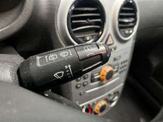Opel Corsa Corsa D Hatchback 1.2 16V (A12XER(Euro 5)) [63kW]  (12-2009/08-2014) picture 15