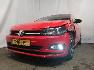 Voiture accidenté Volkswagen Polo Polo VI (AW1) Hatchback 5-drs 1.0 MPi 12V (CHYC) [48kW]  (06-2017/02-2=
020) 2018/7