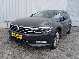 damaged passenger cars Volkswagen Passat Passat Variant (3G5) Combi 1.5 TSI 16V (DADA) [110kW]  (08-2018/03-202=
4) 2019/5