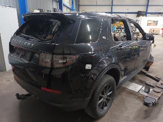 Land Rover Discovery Discovery Sport (LC) Terreinwagen 2.0 TD4 150 16V (204DTD(AJ20D4)) [11=
0kW]  (08-2015/...) picture 3