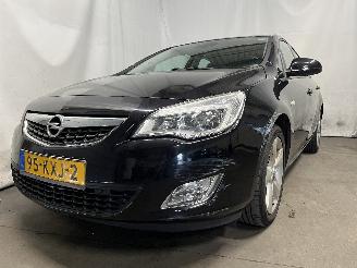 Unfallwagen Opel Astra Astra J (PC6/PD6/PE6/PF6) Hatchback 5-drs 1.6 16V (A16XER(Euro 5)) [85=
kW]  (12-2009/10-2015) 2010/2