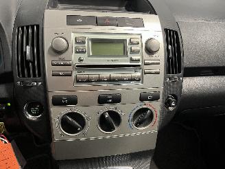 Toyota Corolla Corolla Verso (R10/11) MPV 1.6 16V VVT-i (3ZZFE) [81kW]  (04-2004/03-2=
009) picture 18